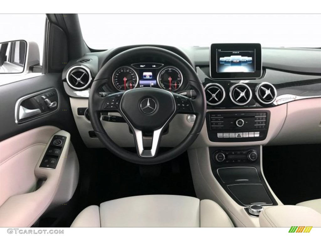 2017 Mercedes-Benz B 250e Crystal Grey Dashboard Photo #134565949