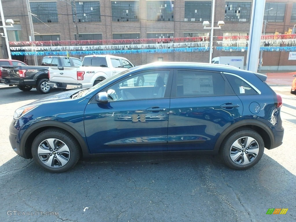 2019 Niro LX Hybrid - Deep Cerulean Blue / Black photo #6