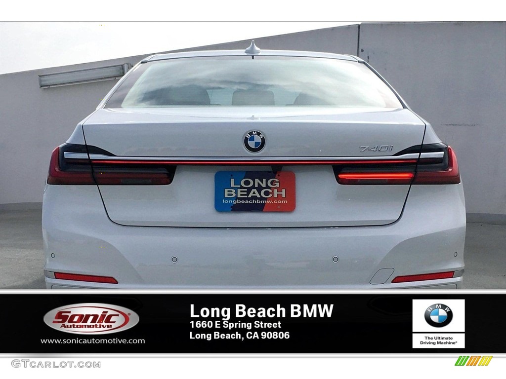 2020 7 Series 740i Sedan - Mineral White Metallic / Canberra Beige photo #3