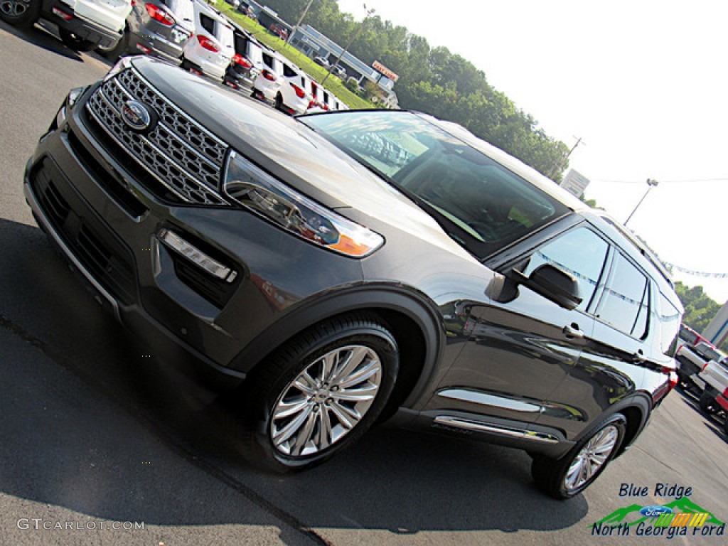 2020 Explorer Limited - Magnetic Metallic / Sandstone photo #34