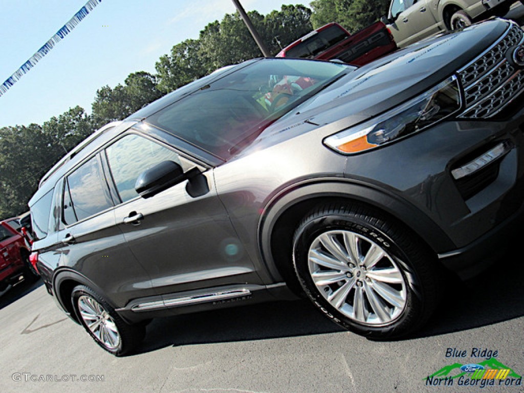 2020 Explorer Limited - Magnetic Metallic / Sandstone photo #35