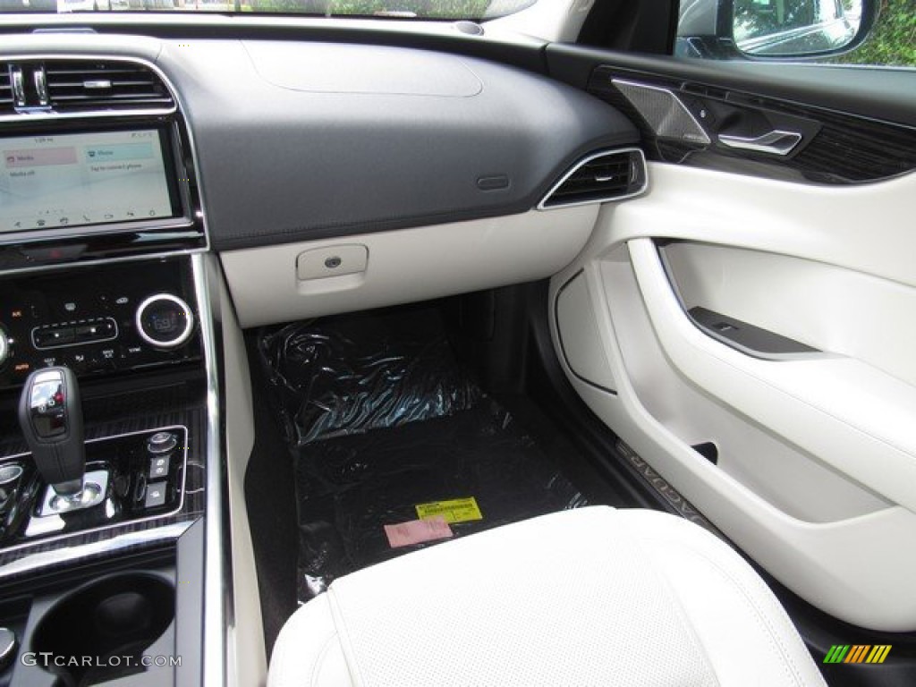 2020 Jaguar XE S Light Oyster Dashboard Photo #134586928