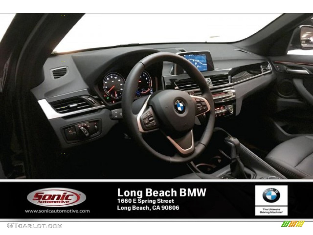 2019 X1 sDrive28i - Jet Black / Black photo #4