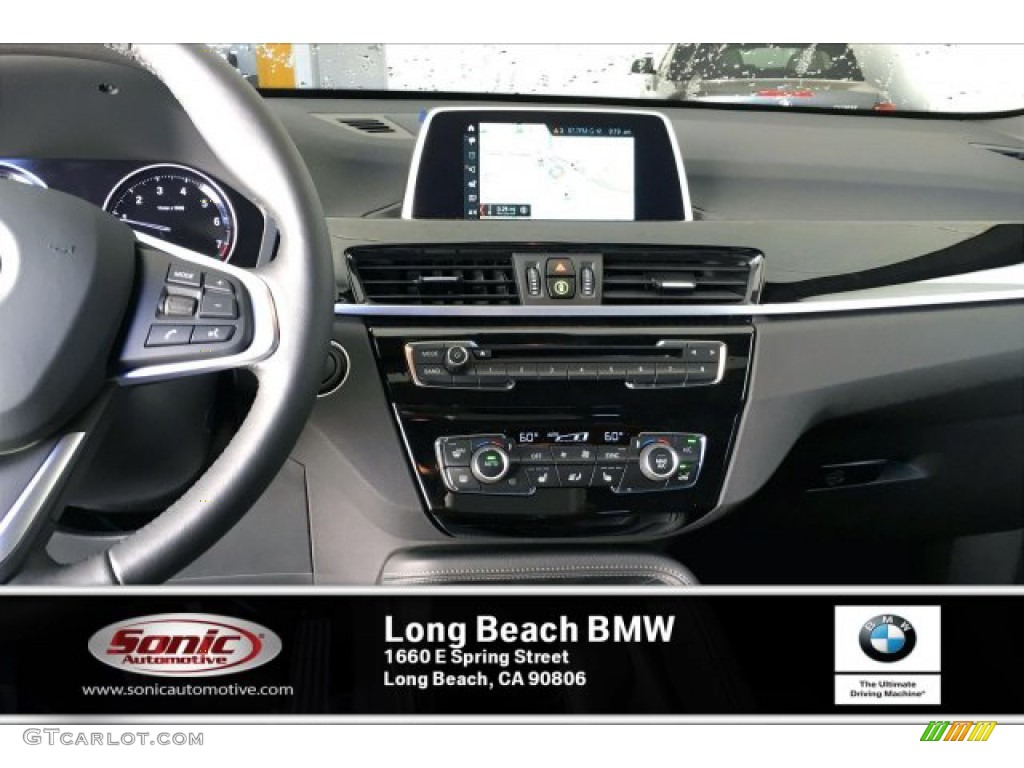 2019 X1 sDrive28i - Jet Black / Black photo #5