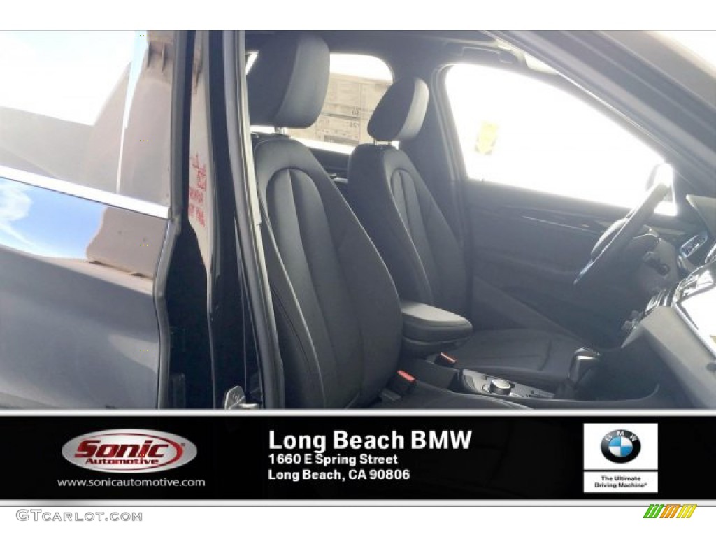 2019 X1 sDrive28i - Jet Black / Black photo #7