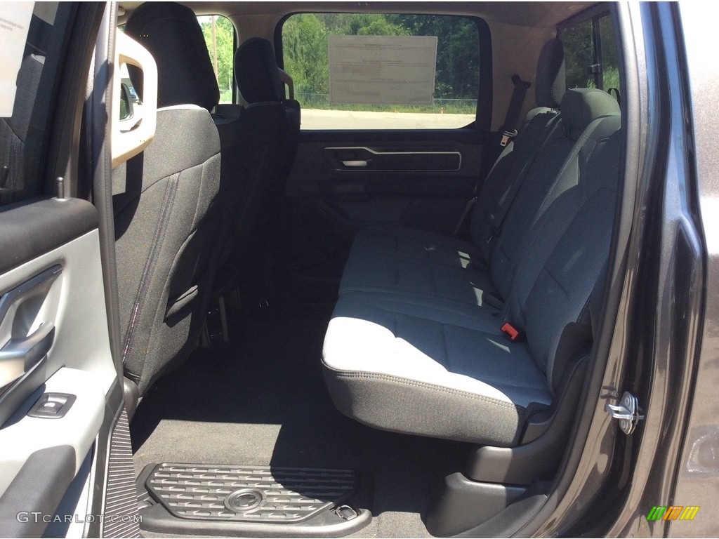 2019 1500 Big Horn Crew Cab 4x4 - Granite Crystal Metallic / Black/Diesel Gray photo #15