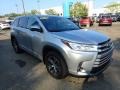 2018 Celestial Silver Metallic Toyota Highlander LE  photo #8