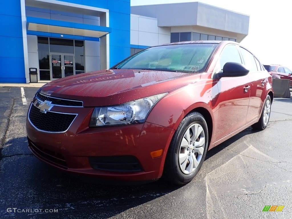 2012 Cruze LS - Autumn Red Metallic / Jet Black/Medium Titanium photo #2