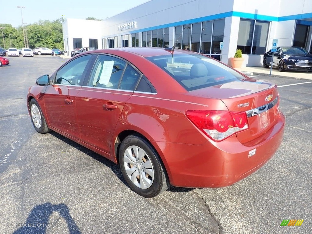 2012 Cruze LS - Autumn Red Metallic / Jet Black/Medium Titanium photo #4