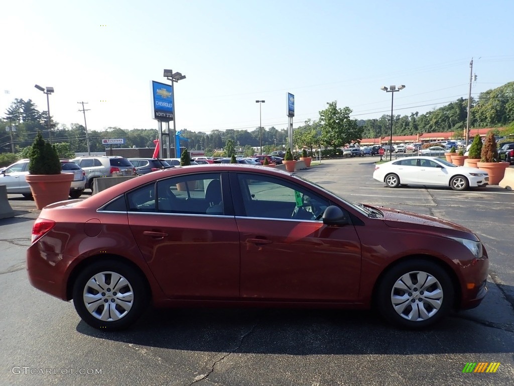 2012 Cruze LS - Autumn Red Metallic / Jet Black/Medium Titanium photo #10