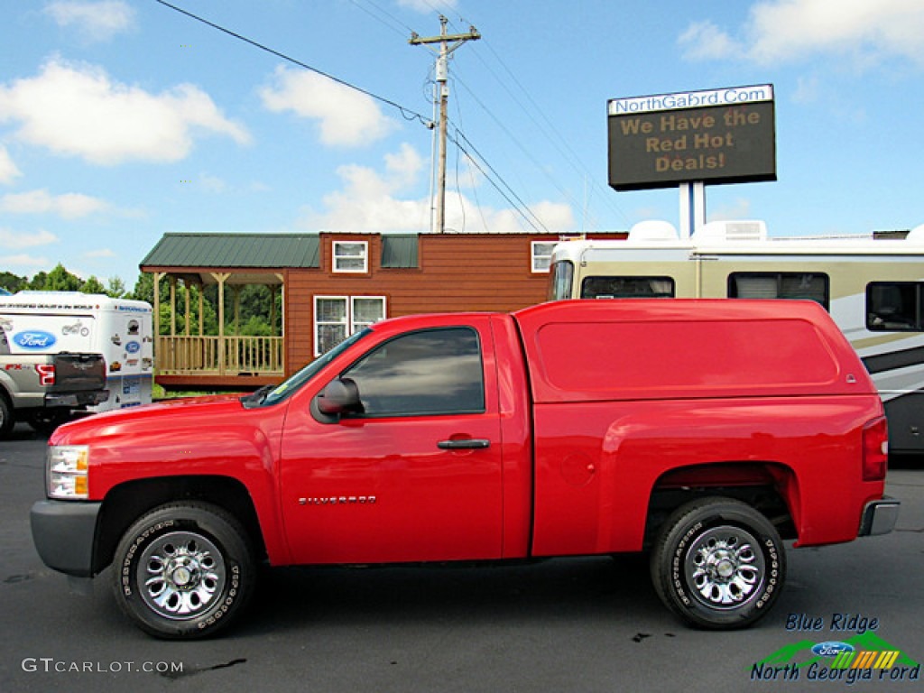 2011 Silverado 1500 Regular Cab - Victory Red / Dark Titanium photo #2