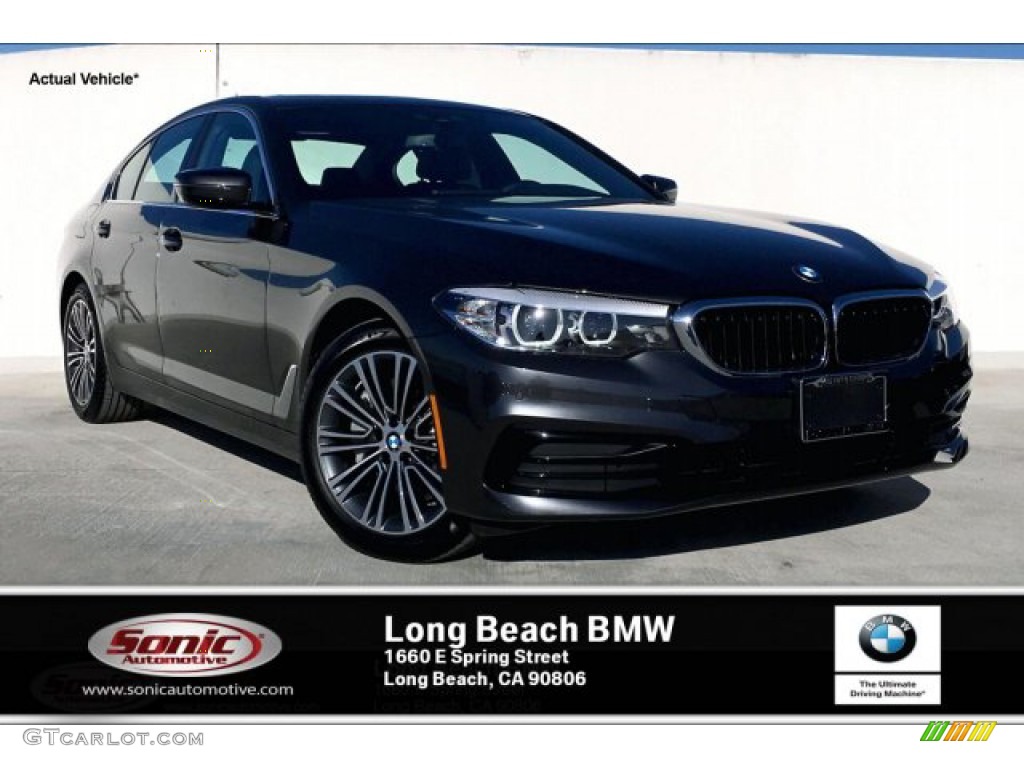 2019 5 Series 530i Sedan - Dark Graphite Metallic / Black photo #1