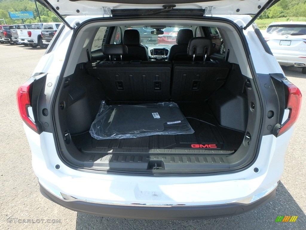 2020 GMC Terrain SLT AWD Trunk Photo #134616306