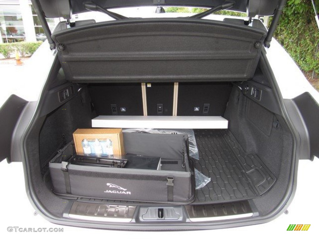 2020 Jaguar F-PACE 25t Premium Trunk Photo #134619186