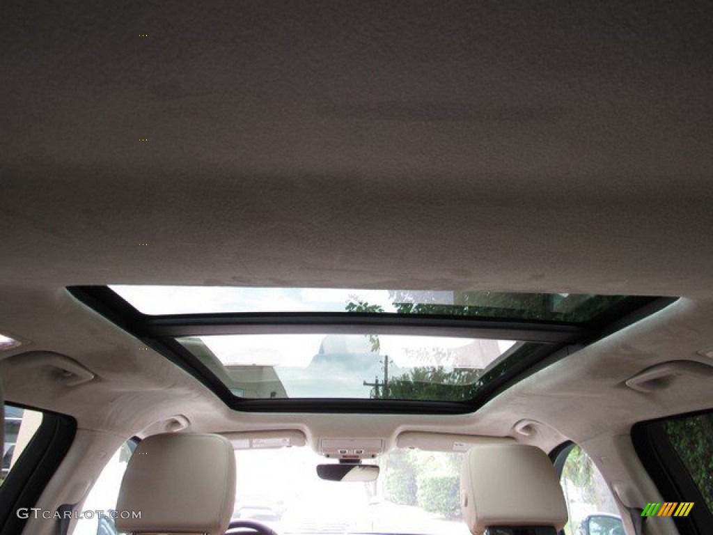 2020 Jaguar F-PACE 25t Premium Sunroof Photos