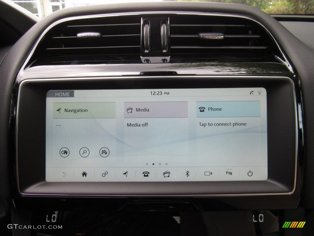 2020 Jaguar F-PACE 25t Premium Controls Photo #134619372