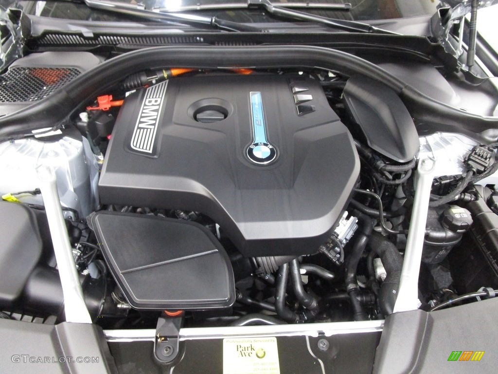 2019 BMW 5 Series 530e iPerformance xDrive Sedan 2.0 Liter e DI TwinPower Turbocharged DOHC 16-Valve VVT 4 Cylinder Gasoline/Plug-In Electric Hybrid Engine Photo #134622624