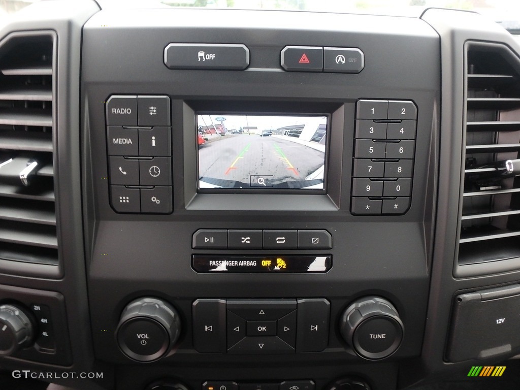 2019 Ford F150 XL Regular Cab 4x4 Controls Photos