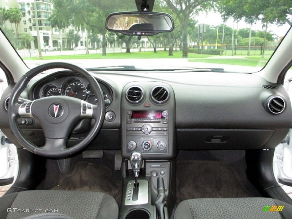2010 G6 Sedan - Summit White / Ebony photo #2