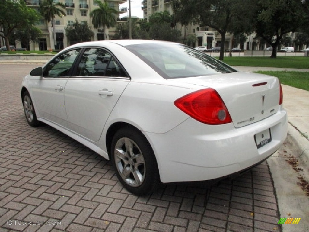 2010 G6 Sedan - Summit White / Ebony photo #5