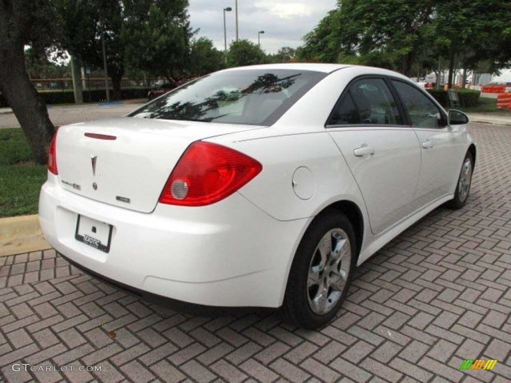 2010 G6 Sedan - Summit White / Ebony photo #9