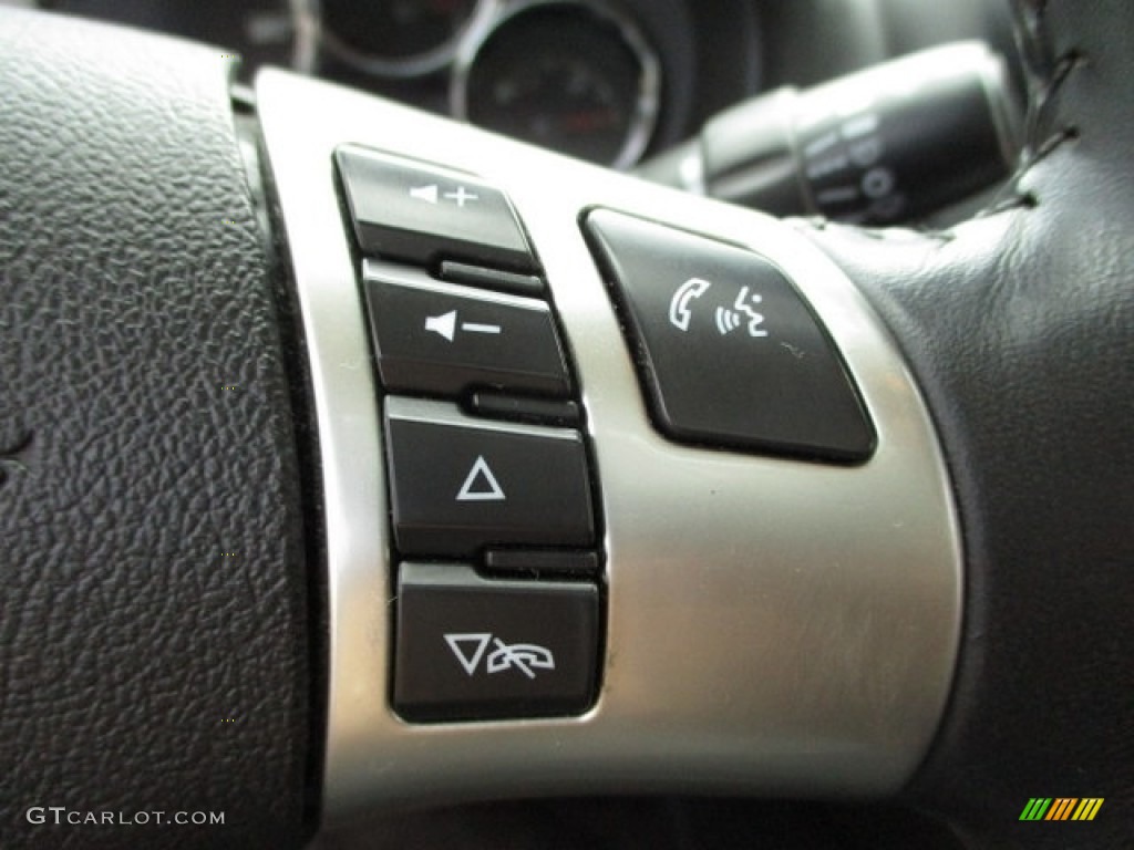 2010 G6 Sedan - Summit White / Ebony photo #34