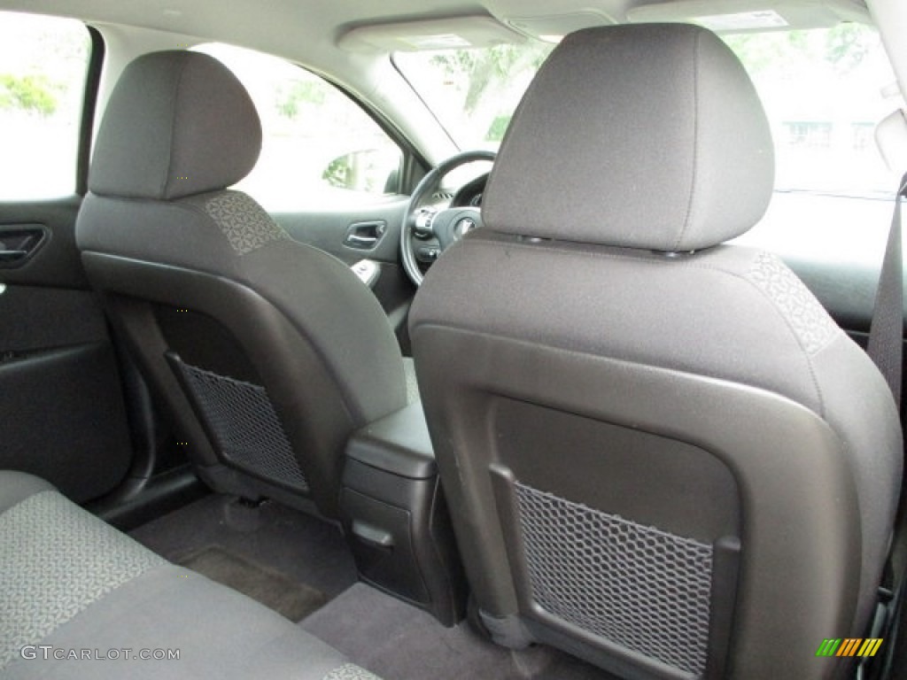 2010 G6 Sedan - Summit White / Ebony photo #50
