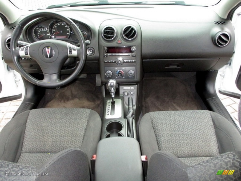 2010 G6 Sedan - Summit White / Ebony photo #57