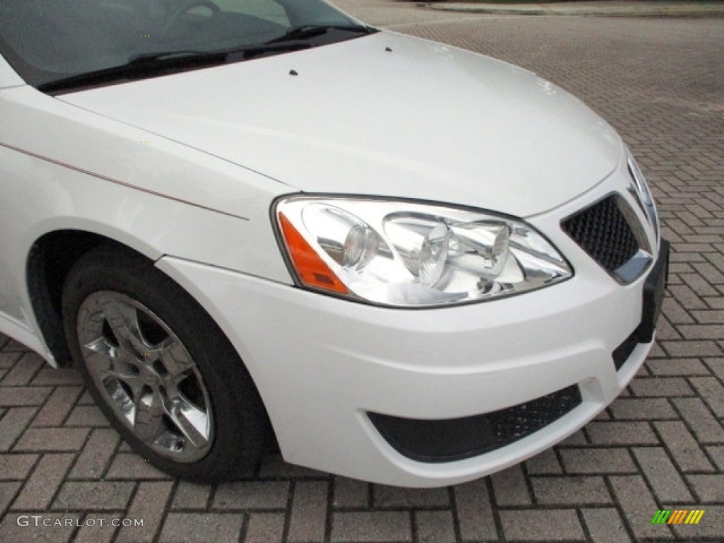 2010 G6 Sedan - Summit White / Ebony photo #58