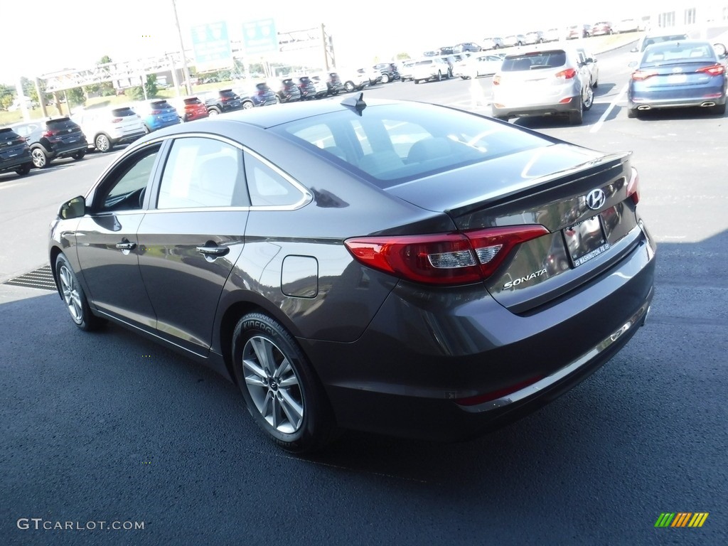 2016 Sonata SE - Dark Truffle / Beige photo #7