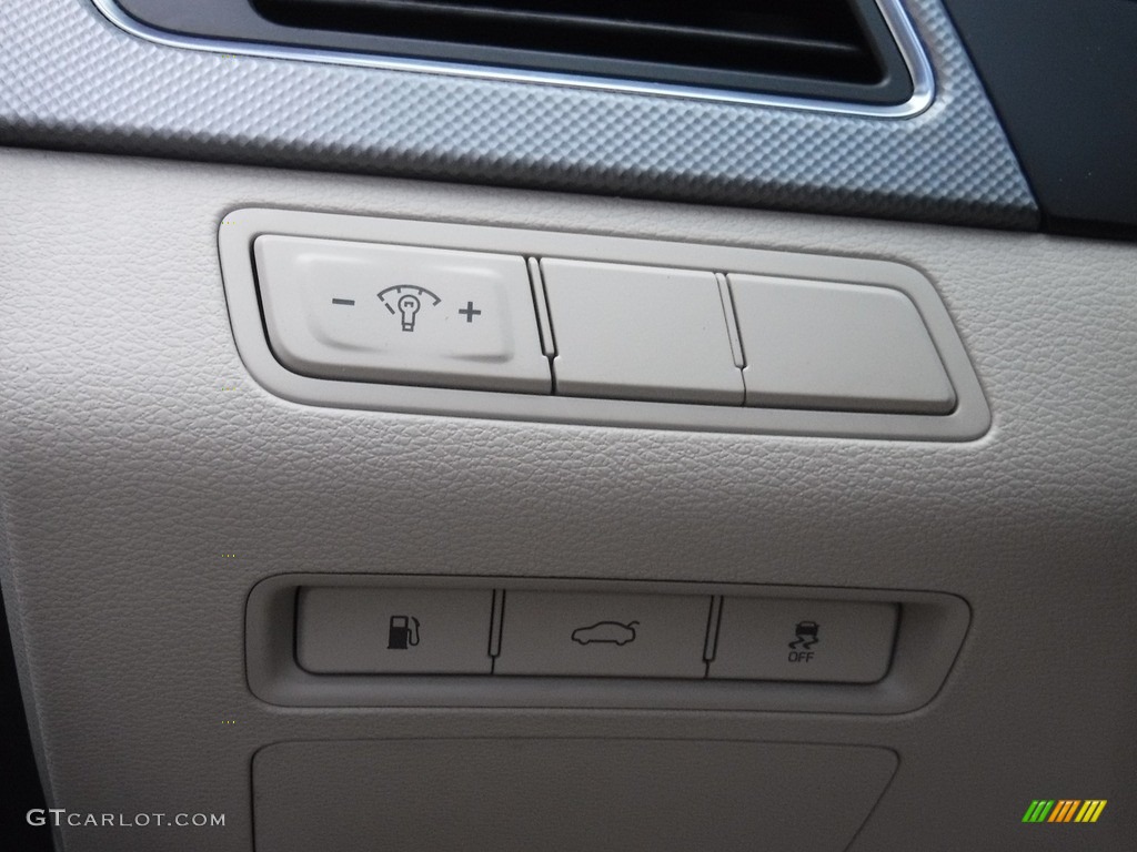 2016 Sonata SE - Dark Truffle / Beige photo #19
