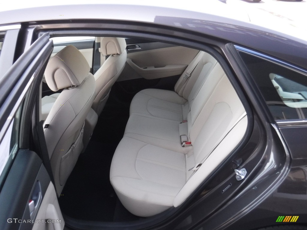 2016 Sonata SE - Dark Truffle / Beige photo #23