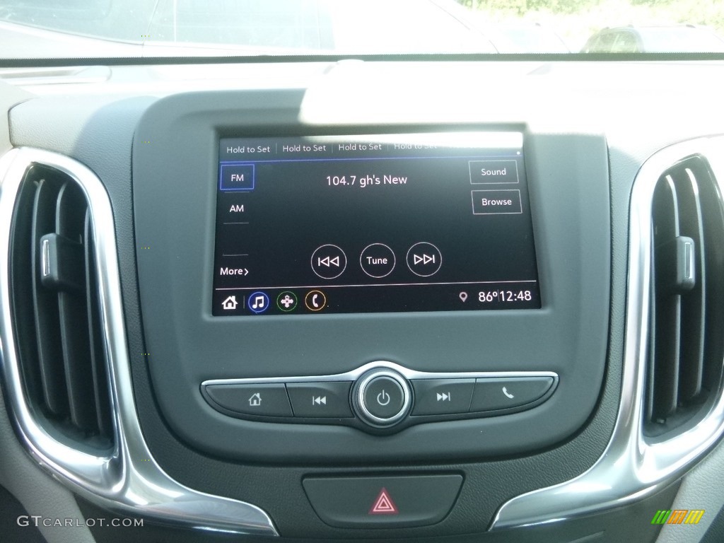 2020 Chevrolet Equinox LS AWD Controls Photo #134644733