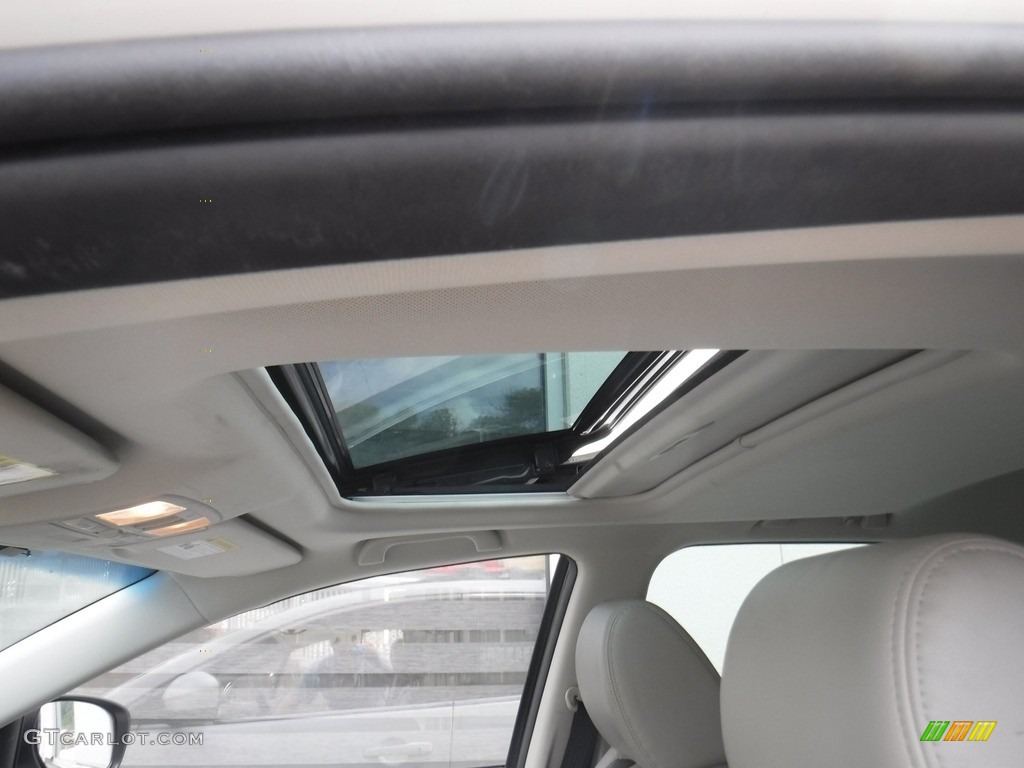 2011 CX-9 Touring AWD - Crystal White Pearl Mica / Black photo #12