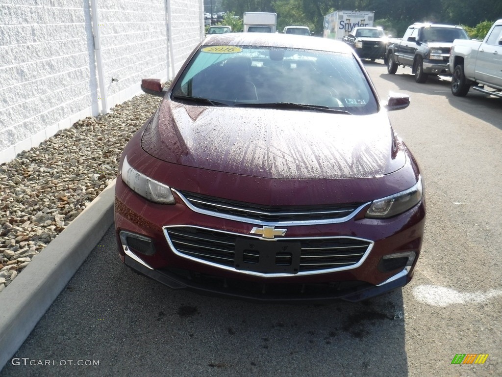 2016 Malibu LT - Crystal Red Tintcoat / Jet Black photo #4