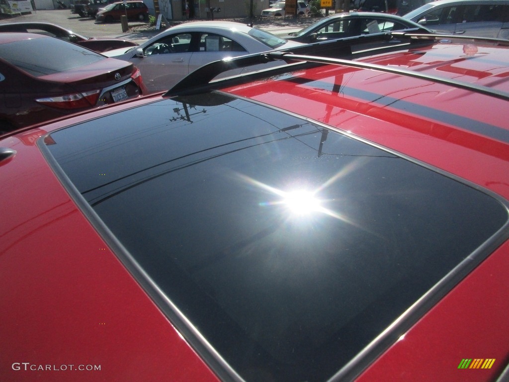 2010 Escape Limited V6 4WD - Sangria Red Metallic / Charcoal Black photo #21