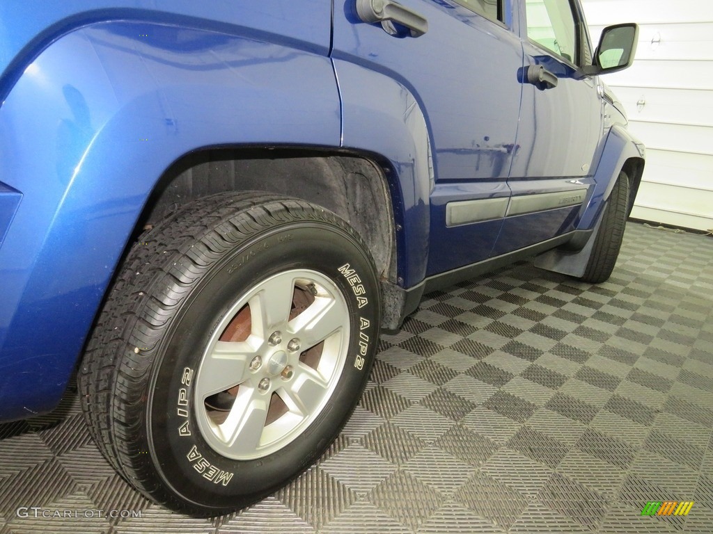 2010 Liberty Sport 4x4 - Deep Water Blue Pearl / Dark Slate Gray photo #16