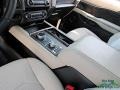 White Platinum Metallic Tri-Coat - Expedition Platinum 4x4 Photo No. 31