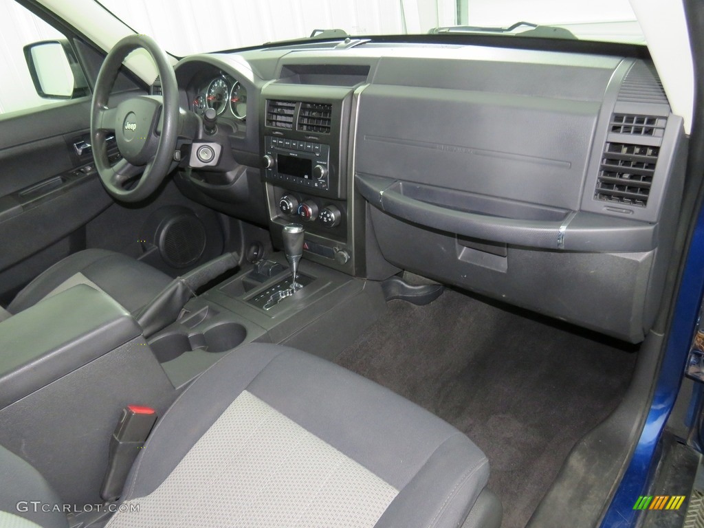 2010 Liberty Sport 4x4 - Deep Water Blue Pearl / Dark Slate Gray photo #29
