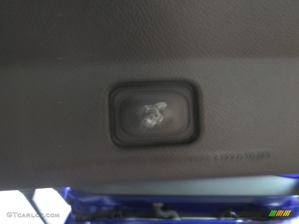 2013 Explorer XLT 4WD - Deep Impact Blue Metallic / Charcoal Black photo #15