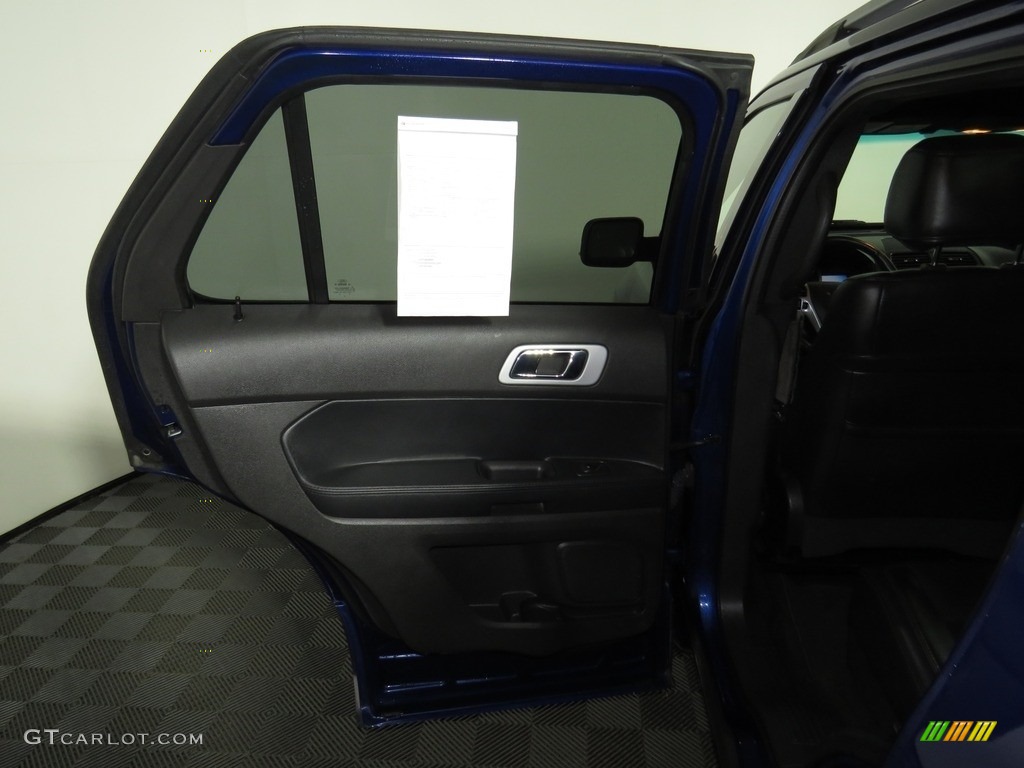 2013 Explorer XLT 4WD - Deep Impact Blue Metallic / Charcoal Black photo #22