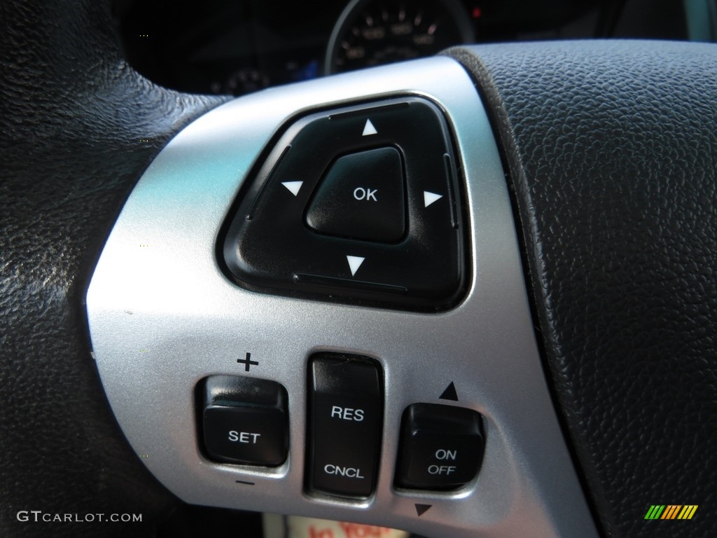 2013 Explorer XLT 4WD - Deep Impact Blue Metallic / Charcoal Black photo #33