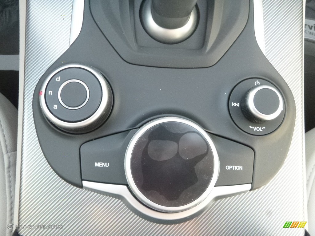 2019 Alfa Romeo Stelvio Sport AWD Controls Photos