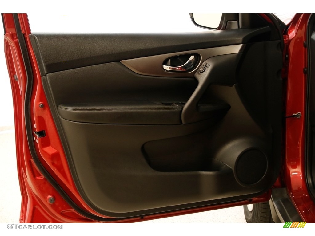 2016 Rogue S AWD - Cayenne Red / Charcoal photo #4