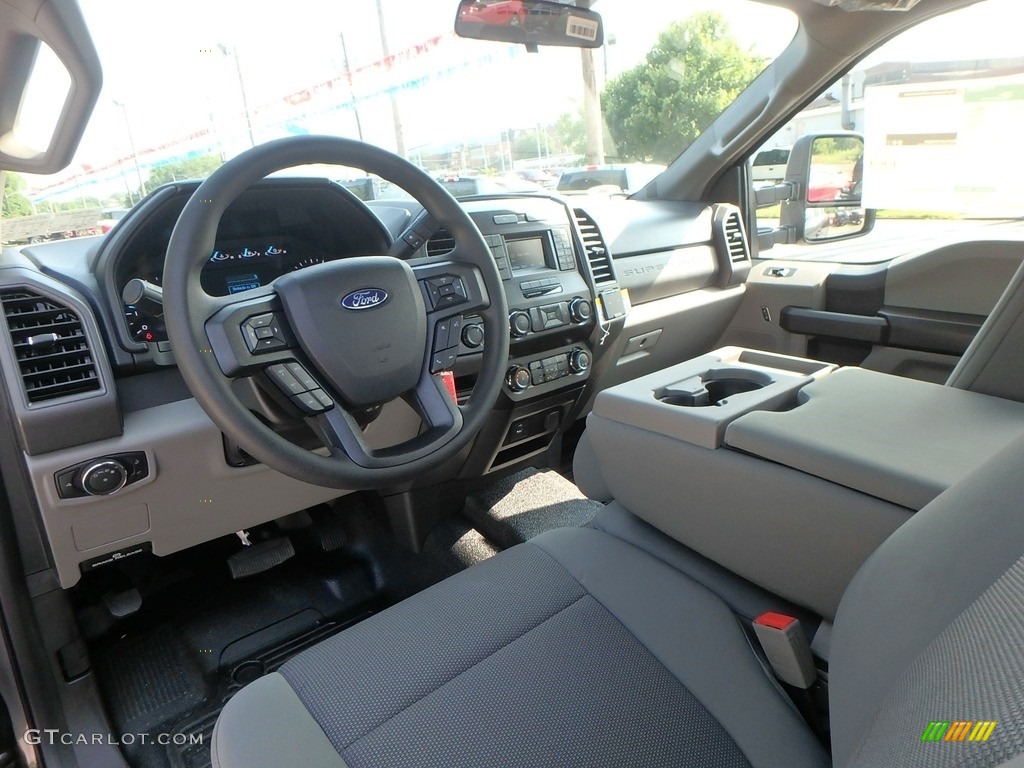 Earth Gray Interior 2019 Ford F350 Super Duty XL SuperCab 4x4 Photo #134663588