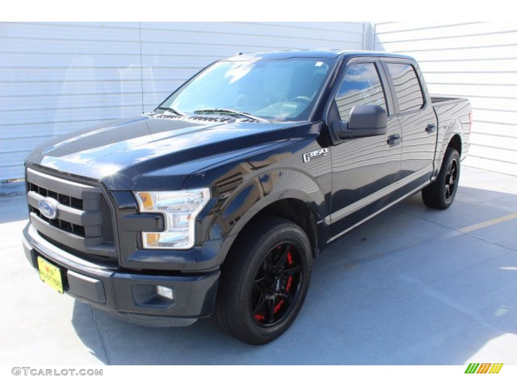 2016 F150 XL SuperCrew - Shadow Black / Medium Earth Gray photo #4