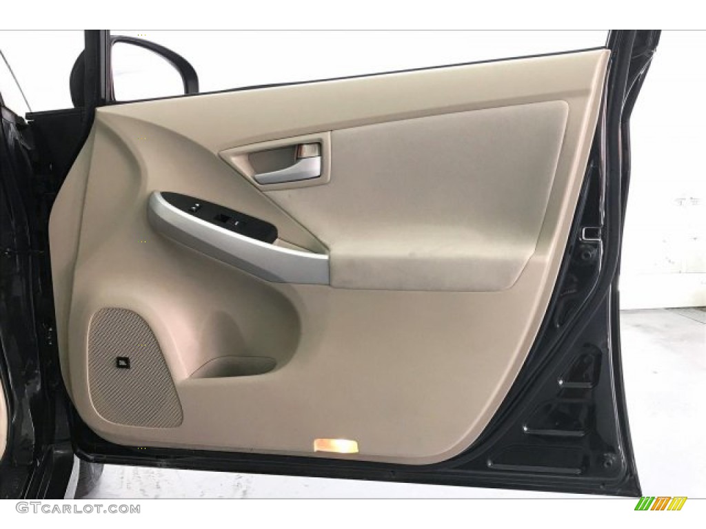 2011 Prius Hybrid III - Black / Bisque photo #28