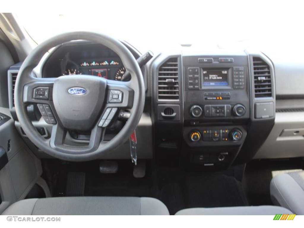 2016 F150 XL SuperCrew - Shadow Black / Medium Earth Gray photo #20