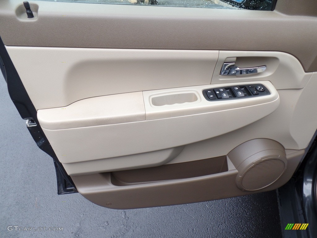 2010 Liberty Sport 4x4 - Dark Charcoal Pearl / Dark Slate Gray photo #15