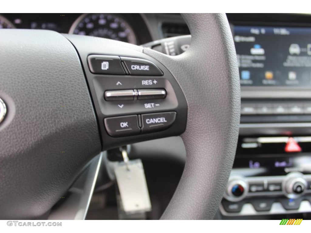 2020 Hyundai Elantra SEL Black Steering Wheel Photo #134665370